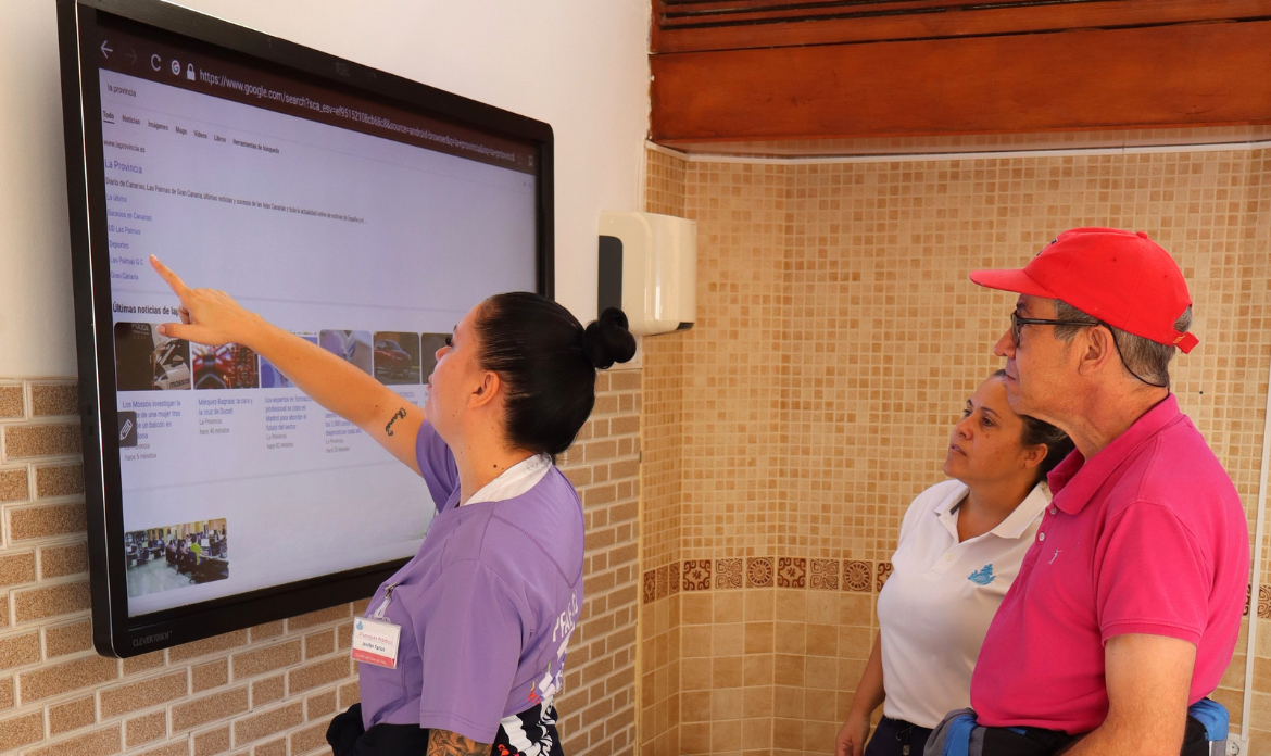 Momento de uno de los talleres del proyecto MeCapacita