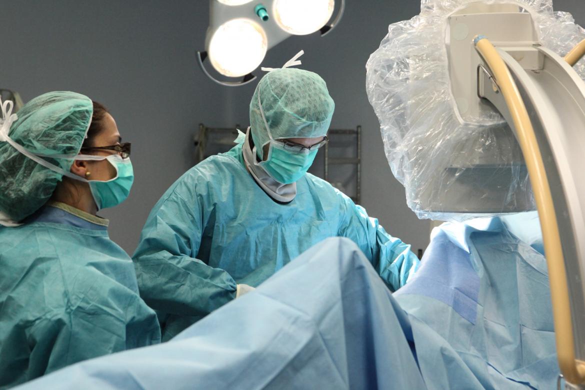 El Hospital del Aljarafe analiza repercusiones en pacientes con fractura de cadera