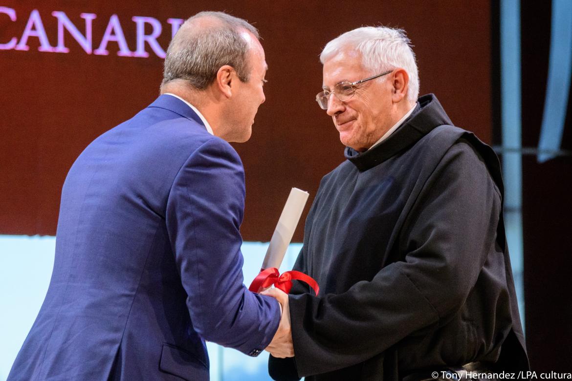 El hermano Jesús Antonio García Barriga, nombrado Hijo Adoptivo de Las Palmas de Gran Canaria