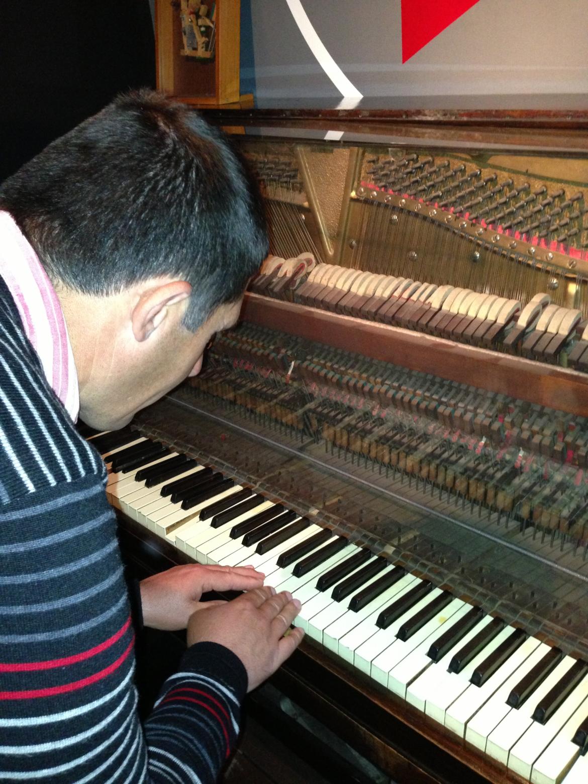 Clases de música en el Centro Asistencial de Málaga