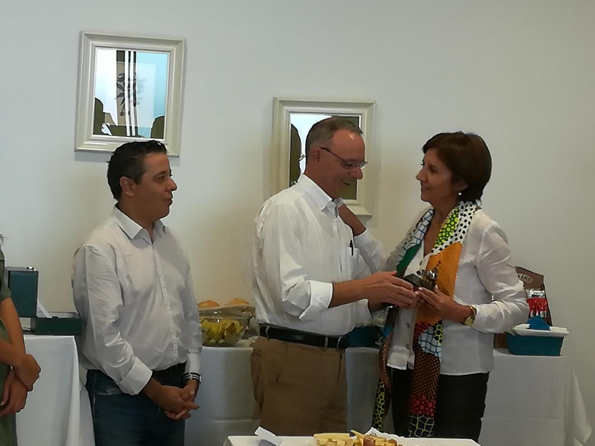 La Ciudad homenajea a su directora de Residencia por su jubilación