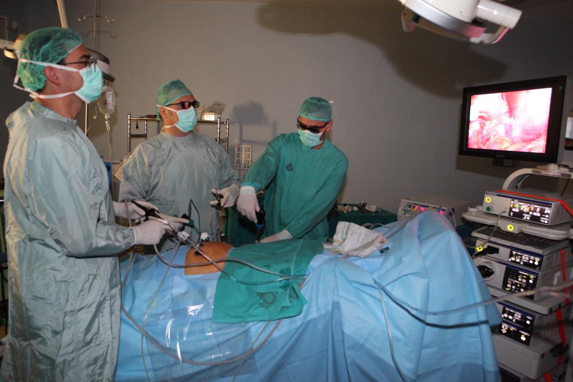 El Aljarafe incorpora la minilaparoscopia en tres dimensiones
