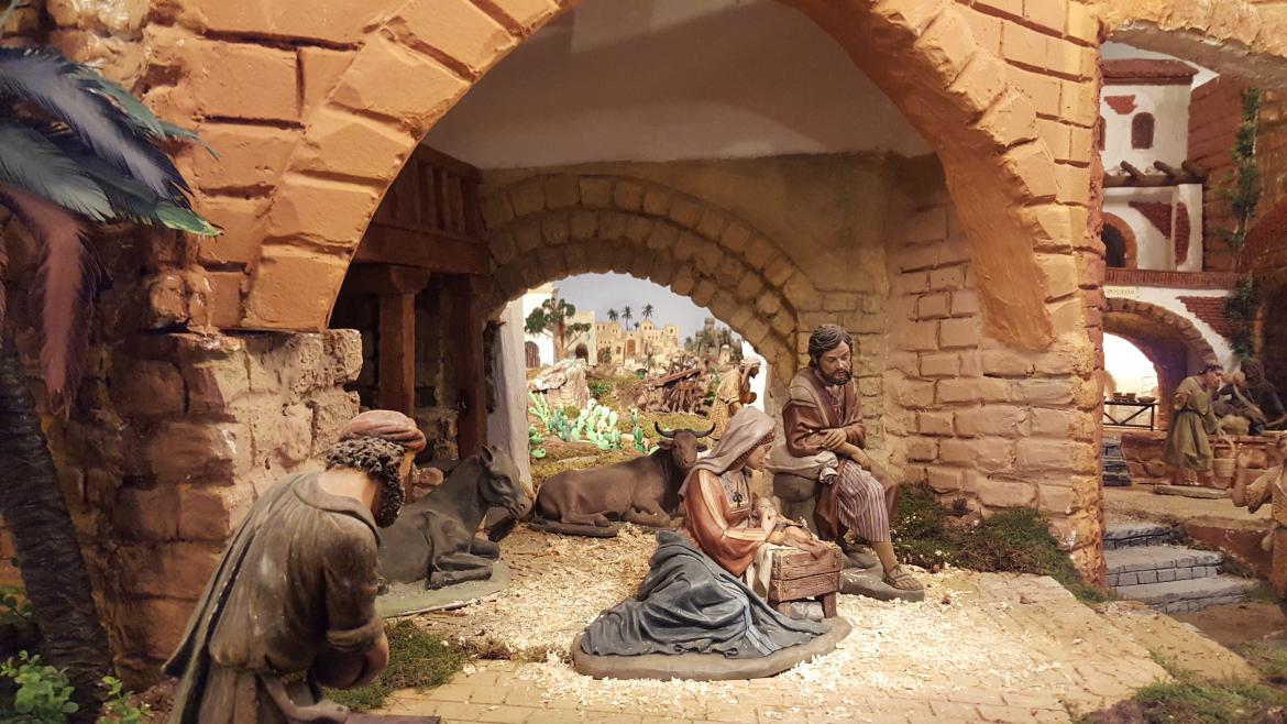 San Juan de Dios cede un nacimiento para la ‘Ruta de la Navidad’ de Las Arenas